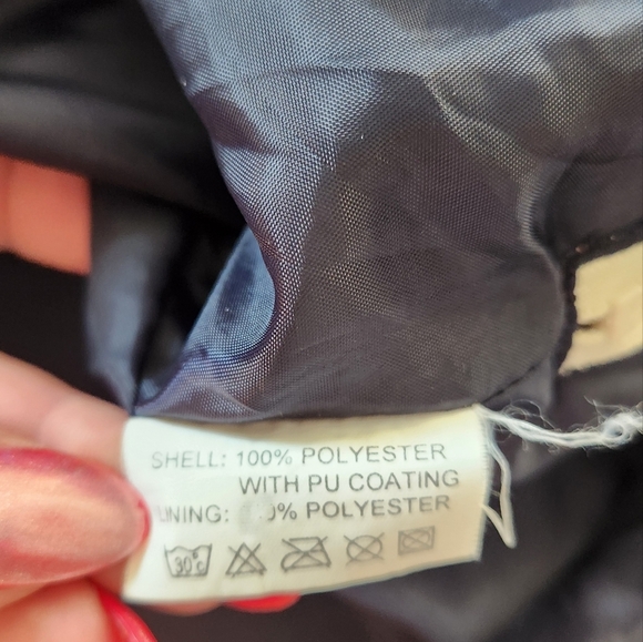 BR Equestrian Cream and Navy Half Zip Jacket - Size Medium - Picture 10 of 16